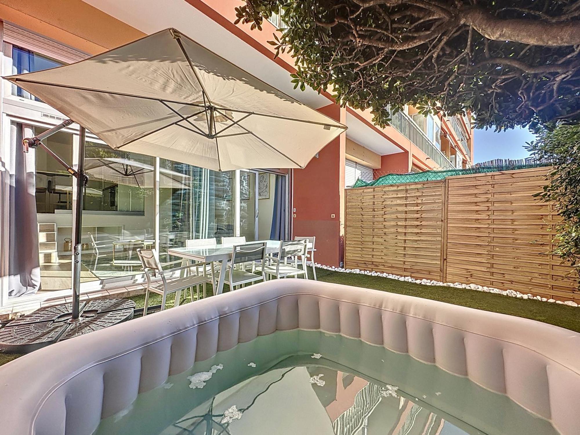 2 Pieces - Parking - Jacuzzi - Food & Drink - Love Menton Luaran gambar